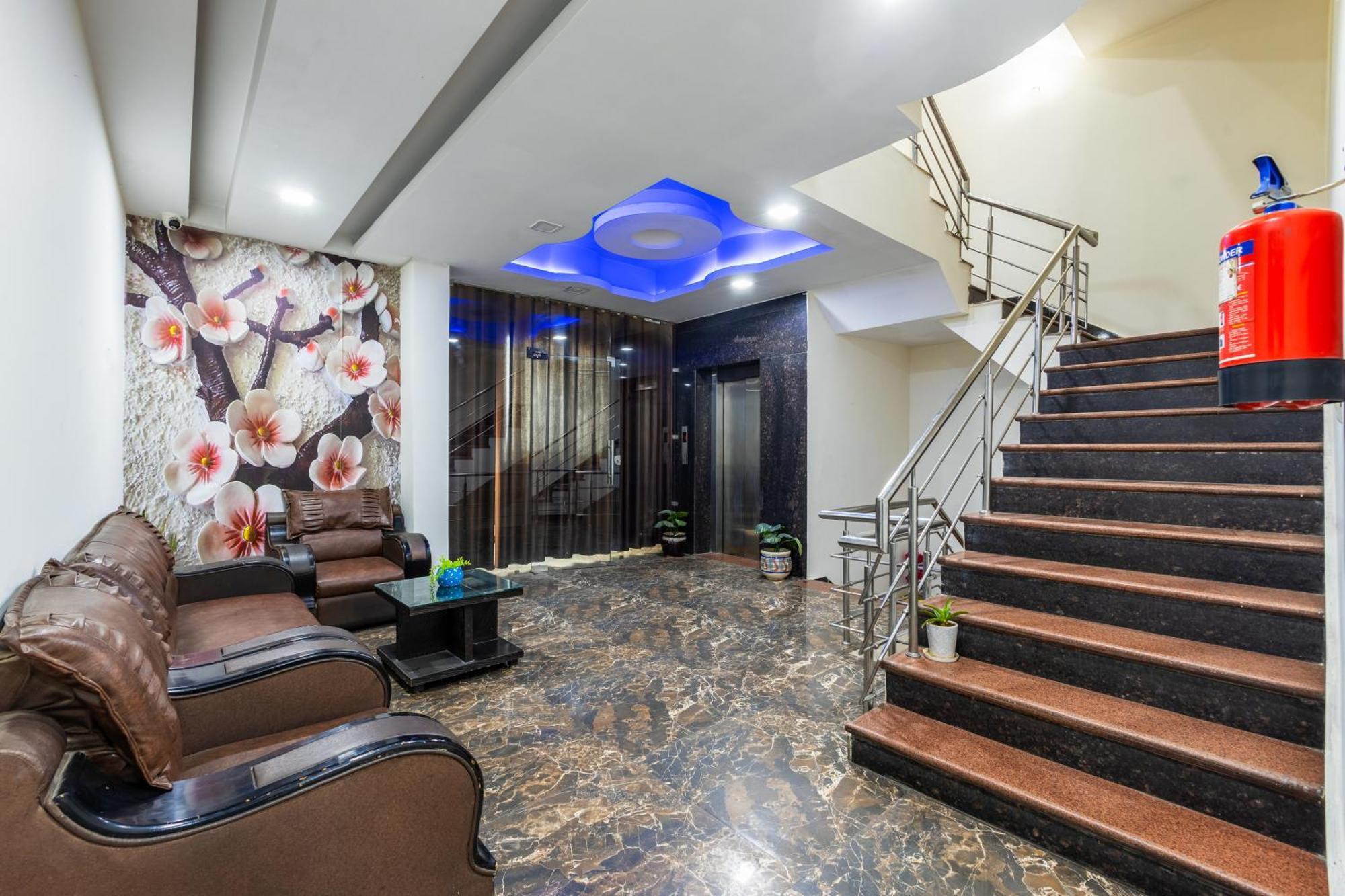 Kabul Hotel By Nexhub Palace - Medanta Γκουργκάον Εξωτερικό φωτογραφία