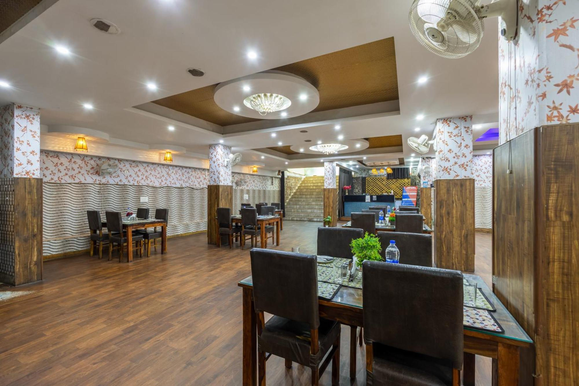 Kabul Hotel By Nexhub Palace - Medanta Γκουργκάον Εξωτερικό φωτογραφία