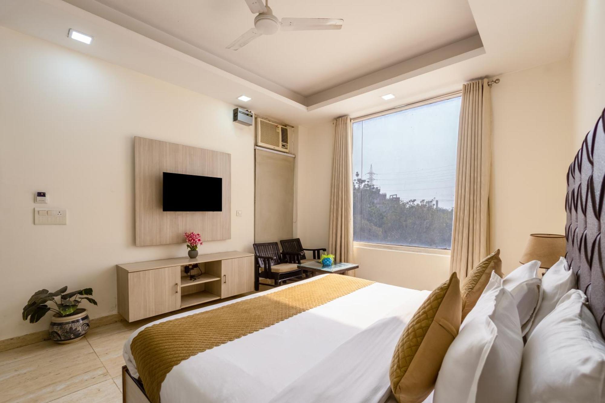 Kabul Hotel By Nexhub Palace - Medanta Γκουργκάον Εξωτερικό φωτογραφία