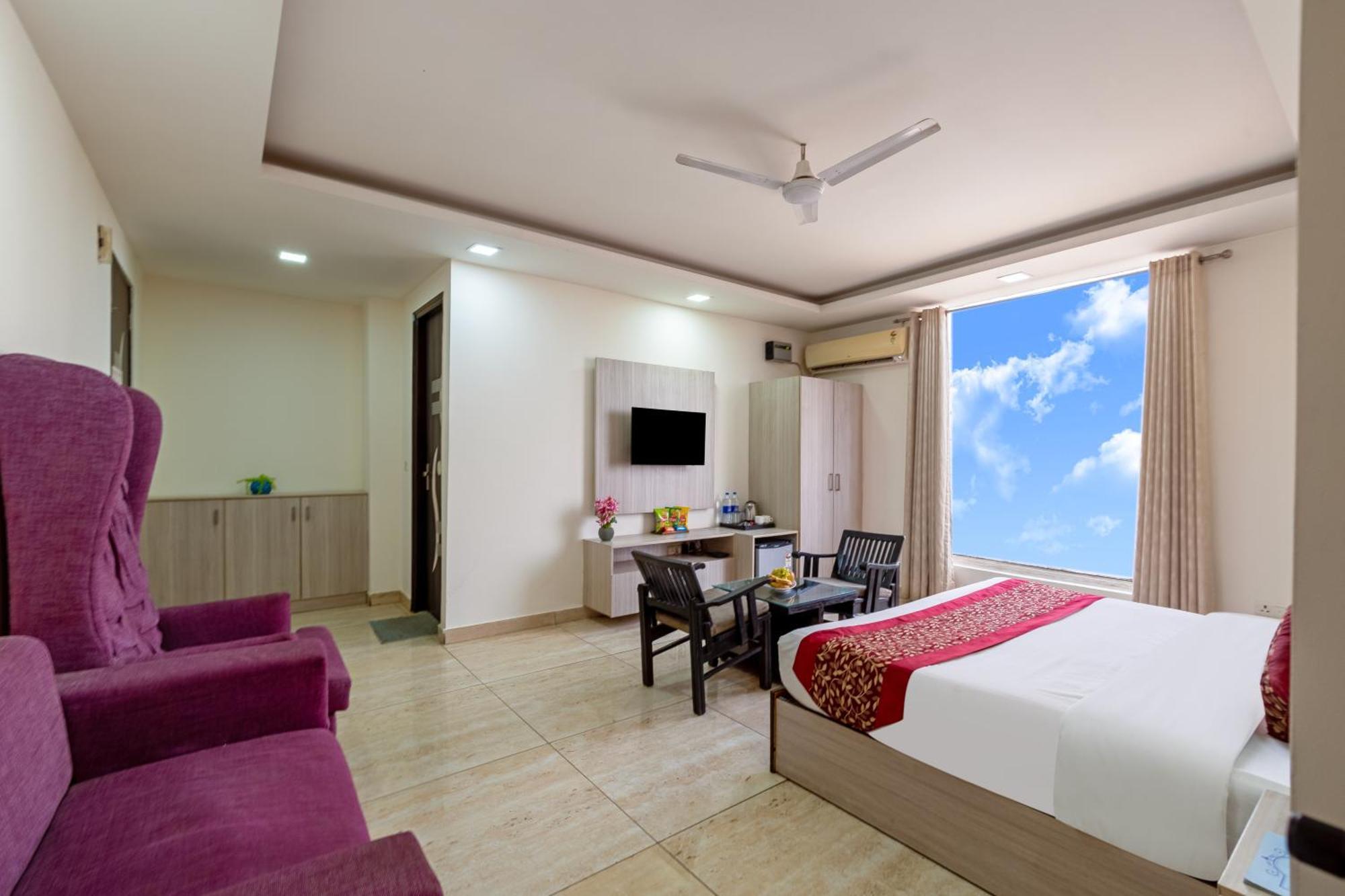 Kabul Hotel By Nexhub Palace - Medanta Γκουργκάον Εξωτερικό φωτογραφία